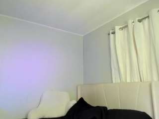 surecakes webcam model stream image