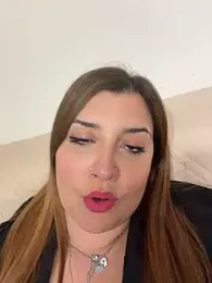 Novababy18 webcam model stream image