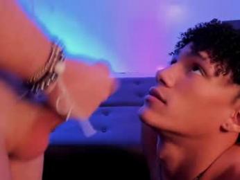 space_boys18 webcam model stream image