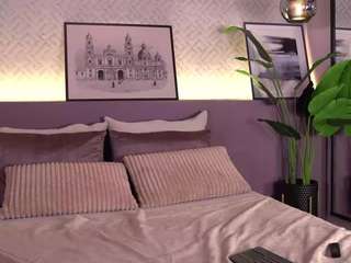 ellediane webcam model stream image