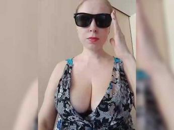 Dashulya666 webcam model stream image