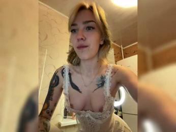 AlinnaAnnila webcam bongacams model stream image