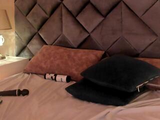 Leiza Thompson webcam model stream image