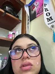 alissonfernandez_ webcam model stream image