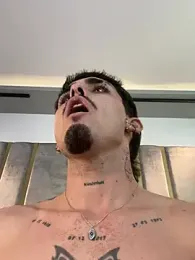 NikoStone_ webcam model stream image