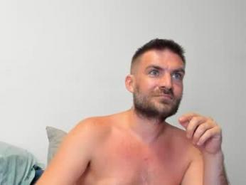 10in_deluxe webcam chaturbate model stream image