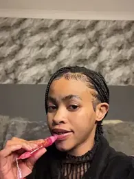 Hot_Mess18 webcam model stream image