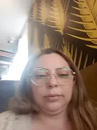 madelaine- webcam model stream image