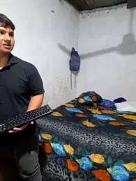 ParejaCurvy20 webcam model stream image