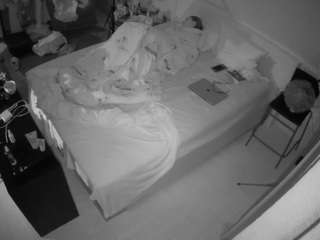 voyeurcam-julmodels-whitebed-2 webcam model stream image