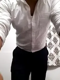 Guyinformal webcam model stream image