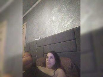 Cleopatra1990 webcam model stream image