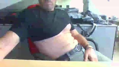 Leo_Hardyman webcam cam4 model stream image
