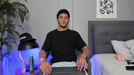 Tylerffoxx webcam model stream image