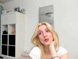 kenziedawton webcam model stream image