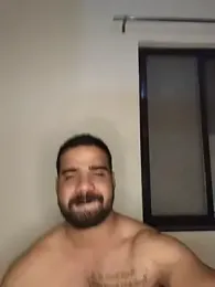 Yourguys21 webcam model stream image