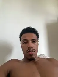 LorenzoBlack27 webcam model stream image