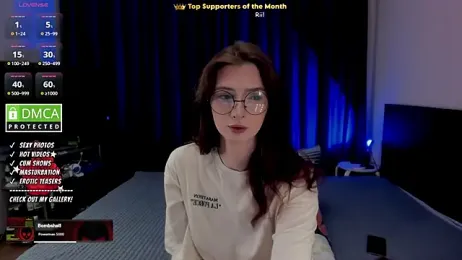 Lee_Loo webcam model stream image