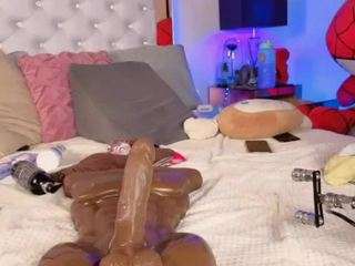 karenn-smith webcam camsoda model stream image