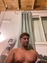 Axel_black10 webcam model stream image