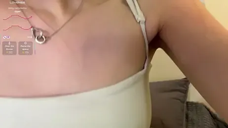 DreamyPalace webcam model stream image