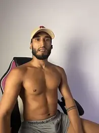 Dasul_ webcam stripchat model stream image