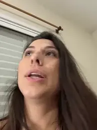 Carolini09 webcam model stream image