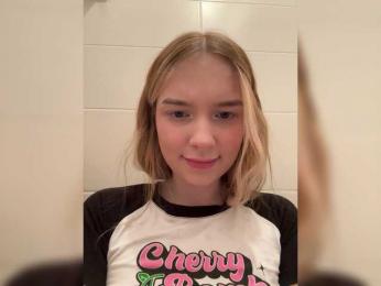 MimiMila webcam bongacams model stream image