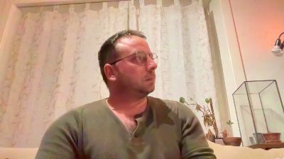 Lucaslave86 webcam model stream image