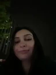 lunalovelee webcam stripchat model stream image