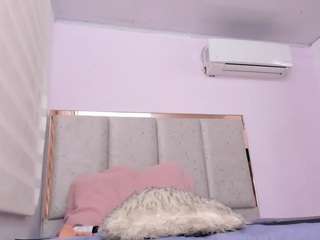 carolyne-parker webcam model stream image