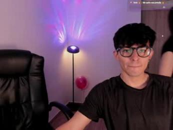 mikeyvioleta webcam chaturbate model stream image