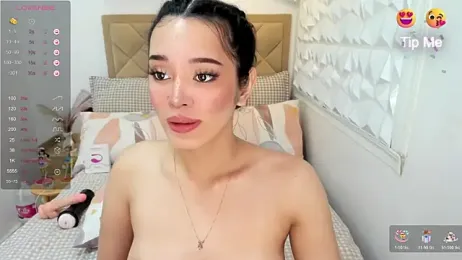 TsHeartXxx webcam stripchat model stream image