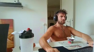 ALPHA_HUNK webcam model stream image