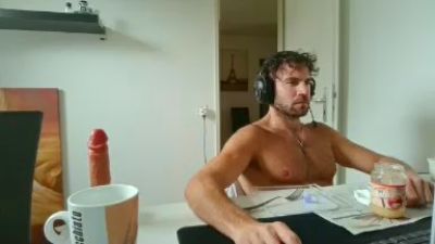 ALPHA_HUNK webcam model stream image