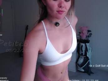 petitebrat webcam model stream image
