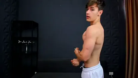 BradyFlint webcam model stream image