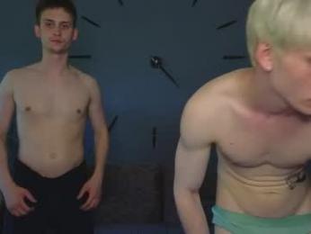 pupsenish webcam chaturbate model stream image