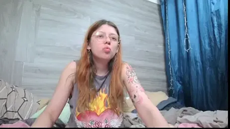 Lina_Kitty webcam model stream image