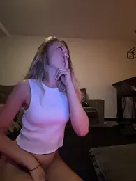 Lexi_Vee webcam model stream image