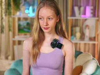 MiaVebes webcam model stream image