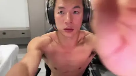 AAASuck webcam model stream image