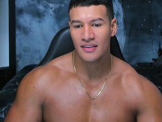 Cris Cruz webcam flirt4free model stream image