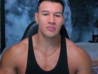 Cris Cruz webcam flirt4free model stream image