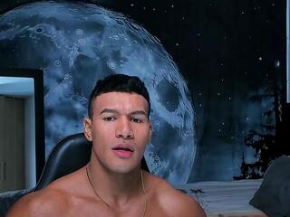 Cris Cruz webcam flirt4free model stream image