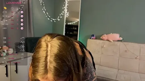 HumbleJess webcam model stream image