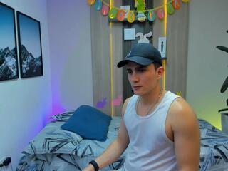 Alan & Kevin webcam flirt4free model stream image