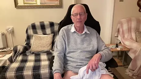 cutaboverest webcam model stream image