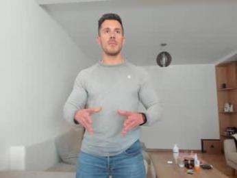 roberto4ever webcam chaturbate model stream image