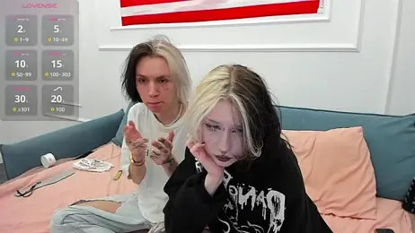 VeryRare_TwinS webcam model stream image